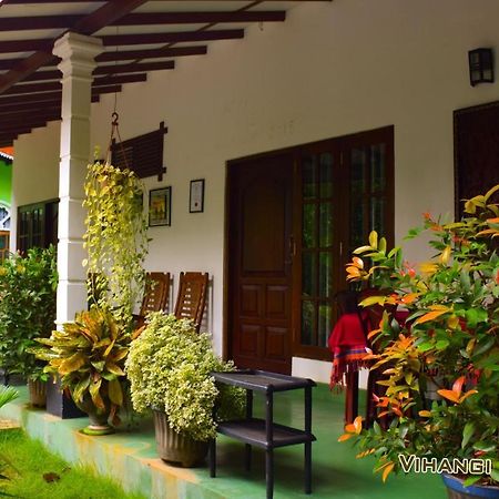 Vihangi Guesthouse Дамбула Екстериор снимка