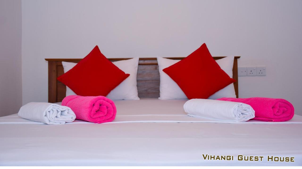 Vihangi Guesthouse Дамбула Екстериор снимка