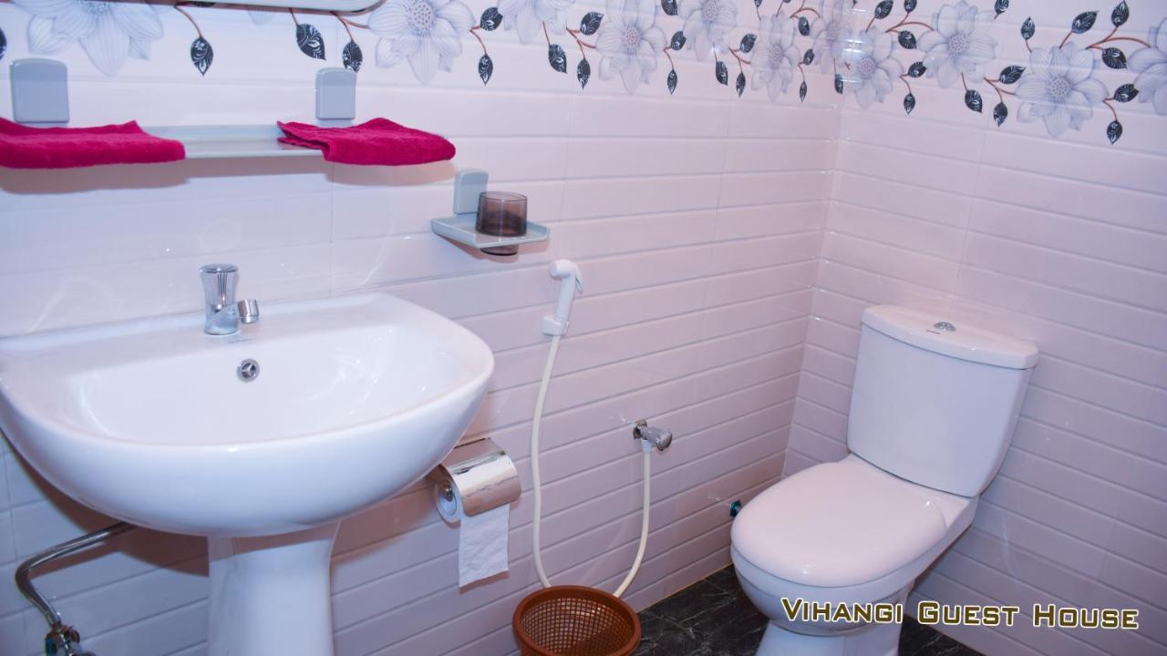 Vihangi Guesthouse Дамбула Екстериор снимка