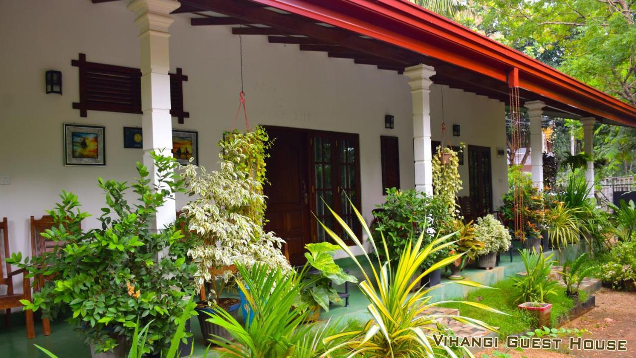 Vihangi Guesthouse Дамбула Екстериор снимка