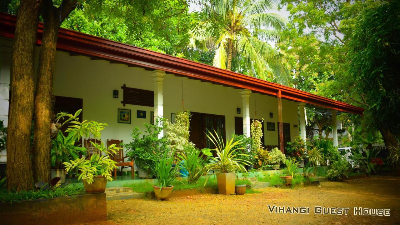 Vihangi Guesthouse Дамбула Екстериор снимка