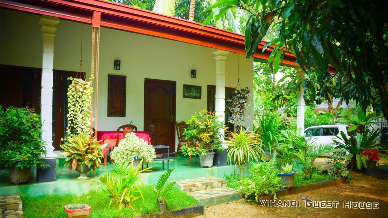Vihangi Guesthouse Дамбула Екстериор снимка