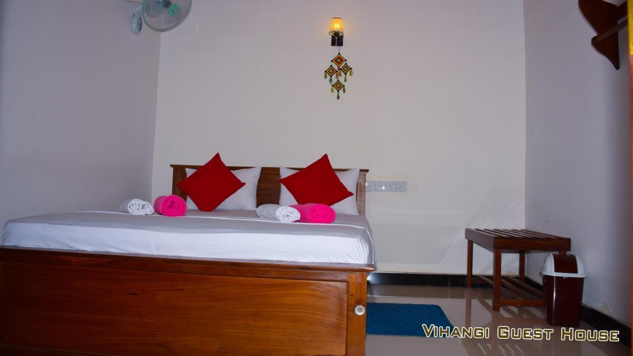 Vihangi Guesthouse Дамбула Екстериор снимка